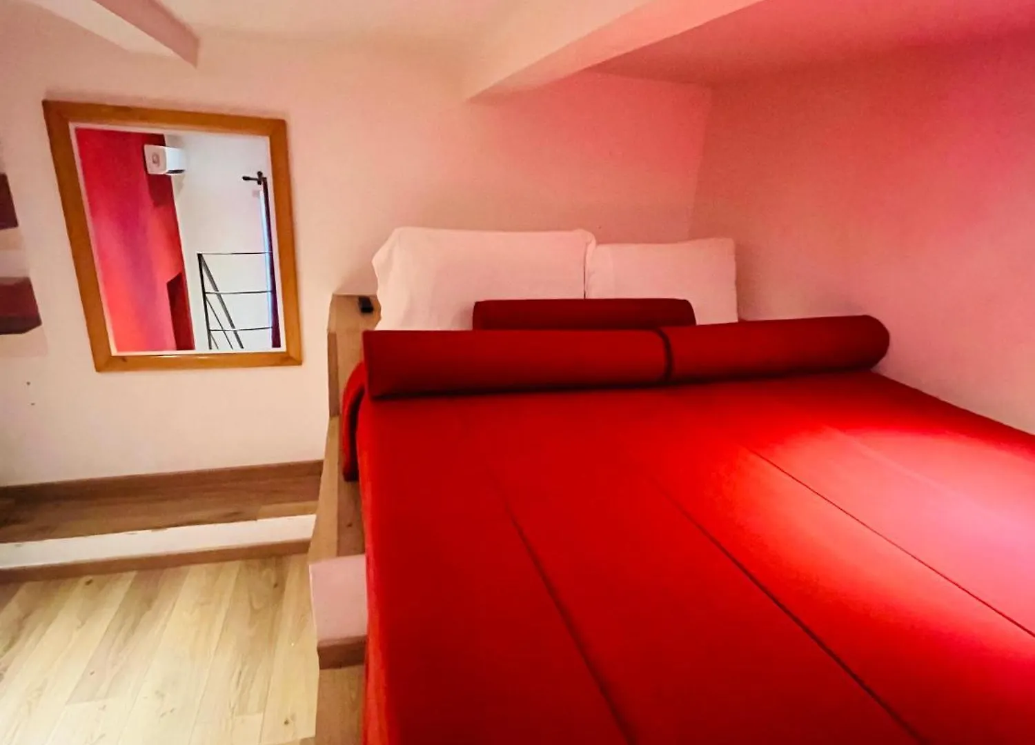 Lanova21 Bed & Breakfast Naples Italy