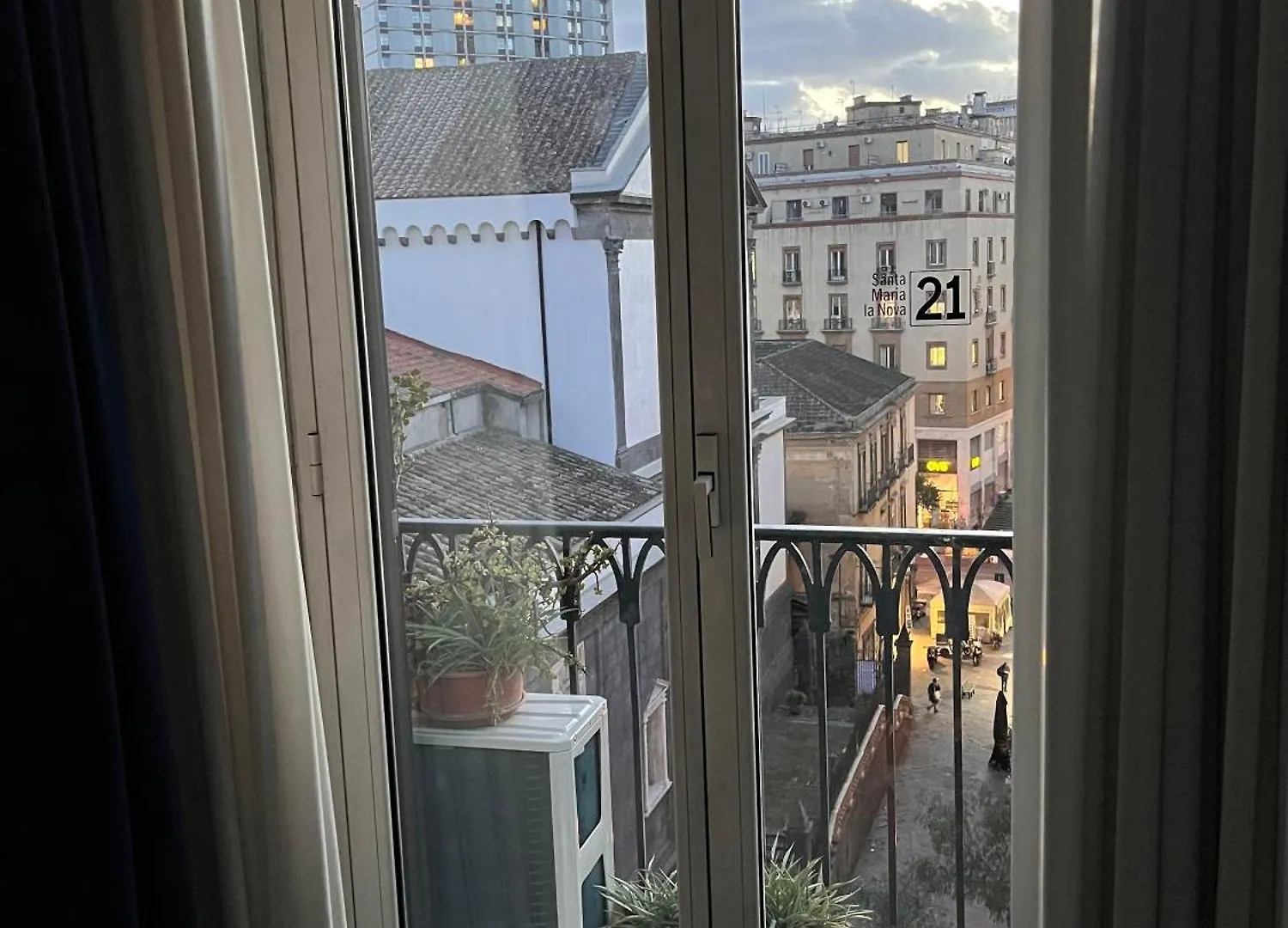 Lanova21 Bed & Breakfast Naples 0*,